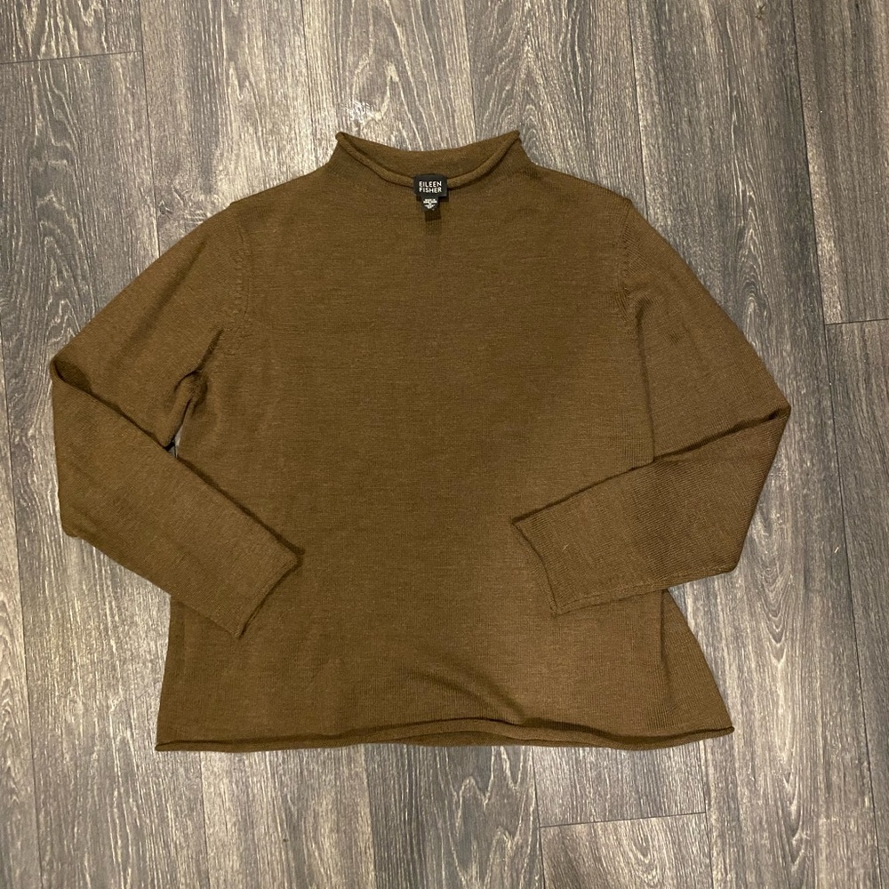 Eileen Fisher Medium brown mock neck sweater